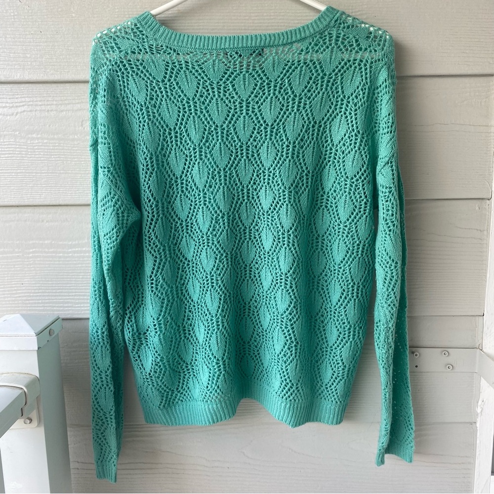 TIMELESS Open Knit Lightweight Crewneck Sea Foam Green Sweater - Picture 2 of 9